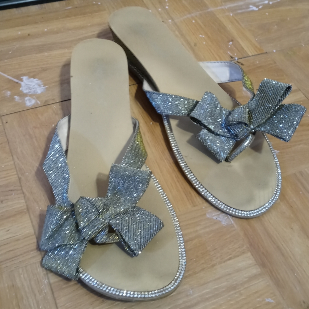 Gold Bow Sparkly Sandals